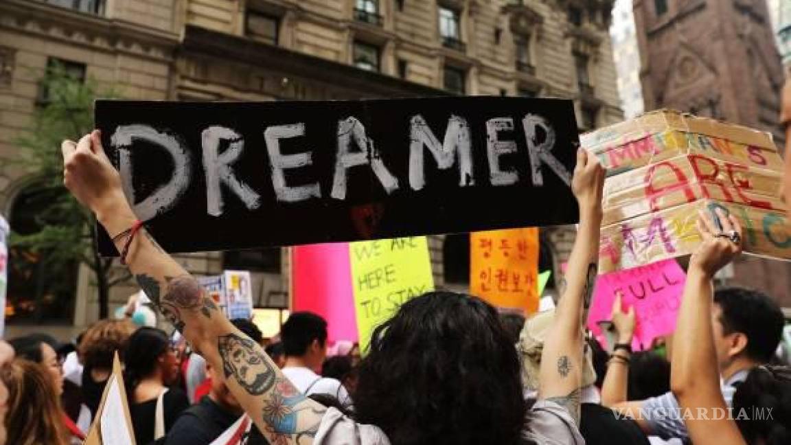 Piden ciudadanía a ‘Dreamers’ antes de que Republicanos recuperen la Cámara de Representantes