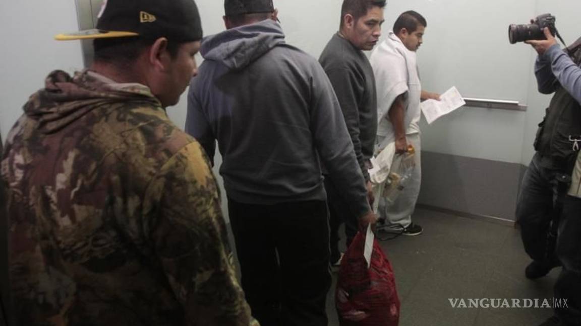 $!México deporta a 42 migrantes hondureños en plena crisis por el coronavirus