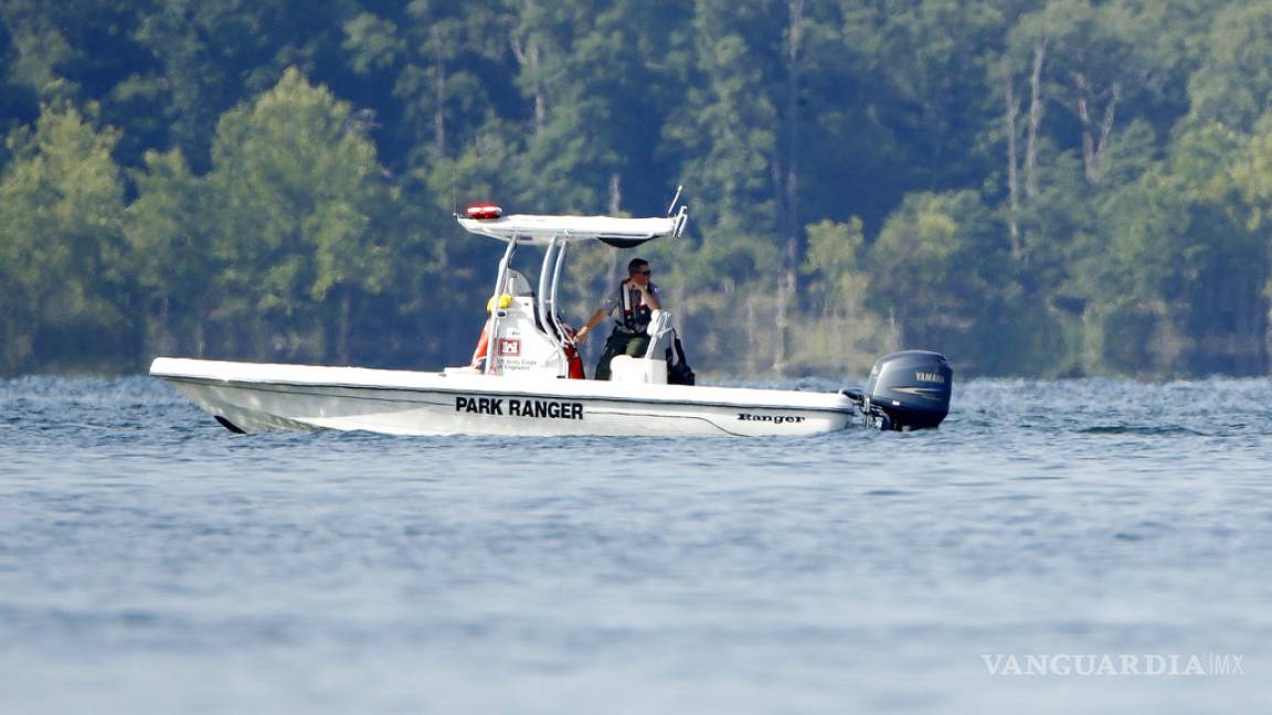 Al menos 17 muertos al hundirse barco turístico en Missouri
