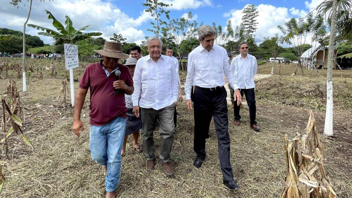 $!Andrés Manuel López Obrador señala que ‘Sembrando Vidas’ es uno de los principales proyectos de su administración | Foto: Cuartoscuro