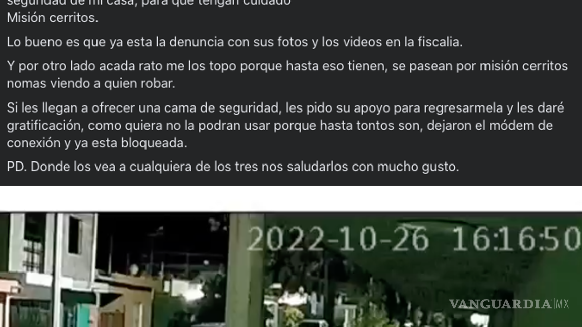 $!Jóvenes roban cámara de seguridad en Saltillo; quedan grabados en otra cámara de seguridad (video)