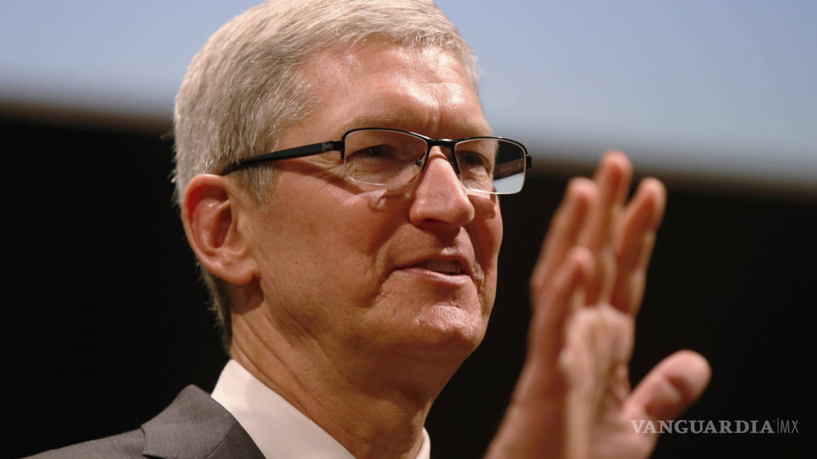 Defiende Tim Cook postura de Apple ante FBI por caso iPhone
