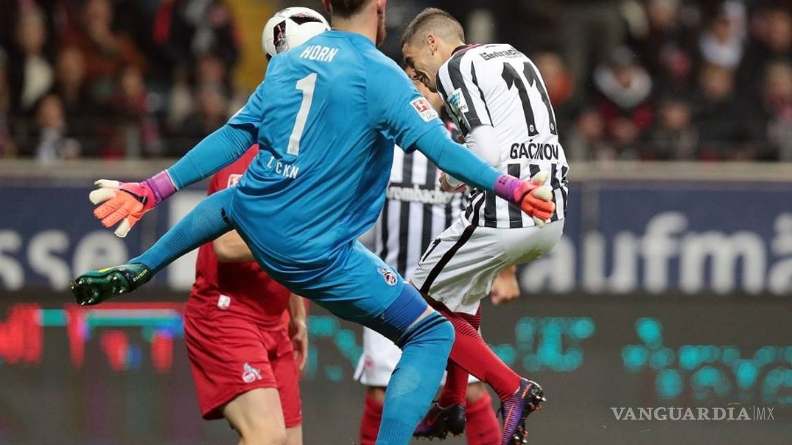 $!Eintracht ganó con apuros; Fabián jugó los 90