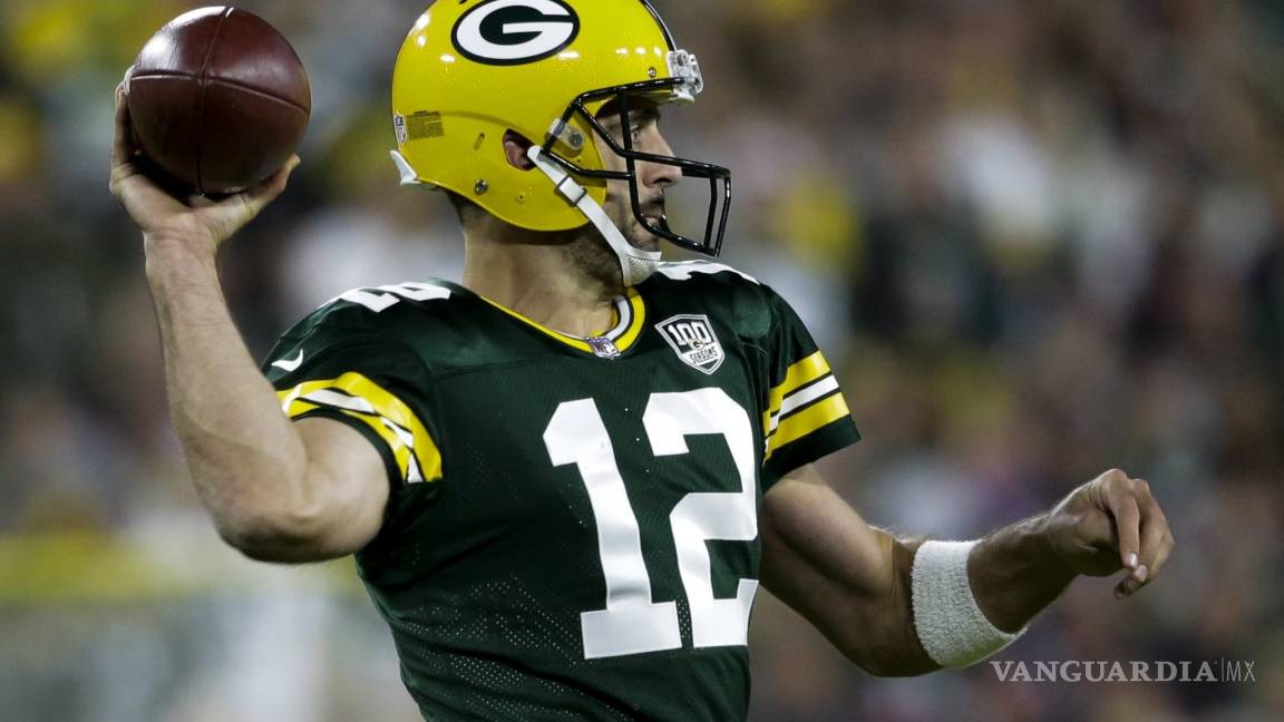 Aaron Rodgers se viste de héroe en el triunfo de los Packers