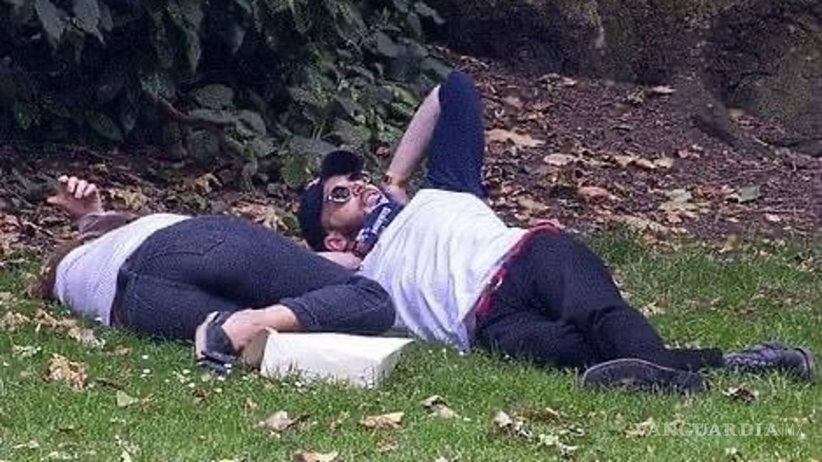 $!¿Chris Evans estrena romance?, Lily James, la causa de su sonrisa