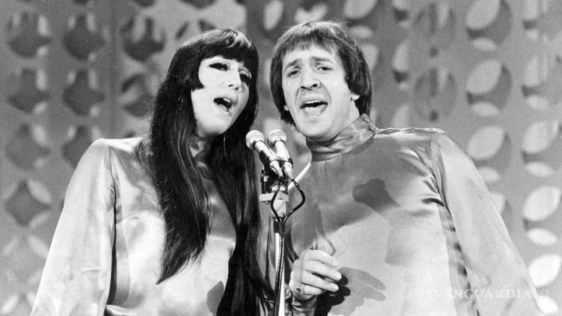 Cher demanda a los herederos de Sonny Bono por las regalías