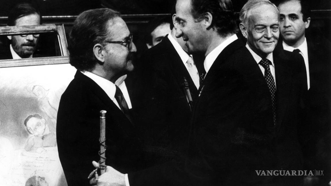 $!Carlos Fuentes, lo recuerdan a cuatro años de su muerte