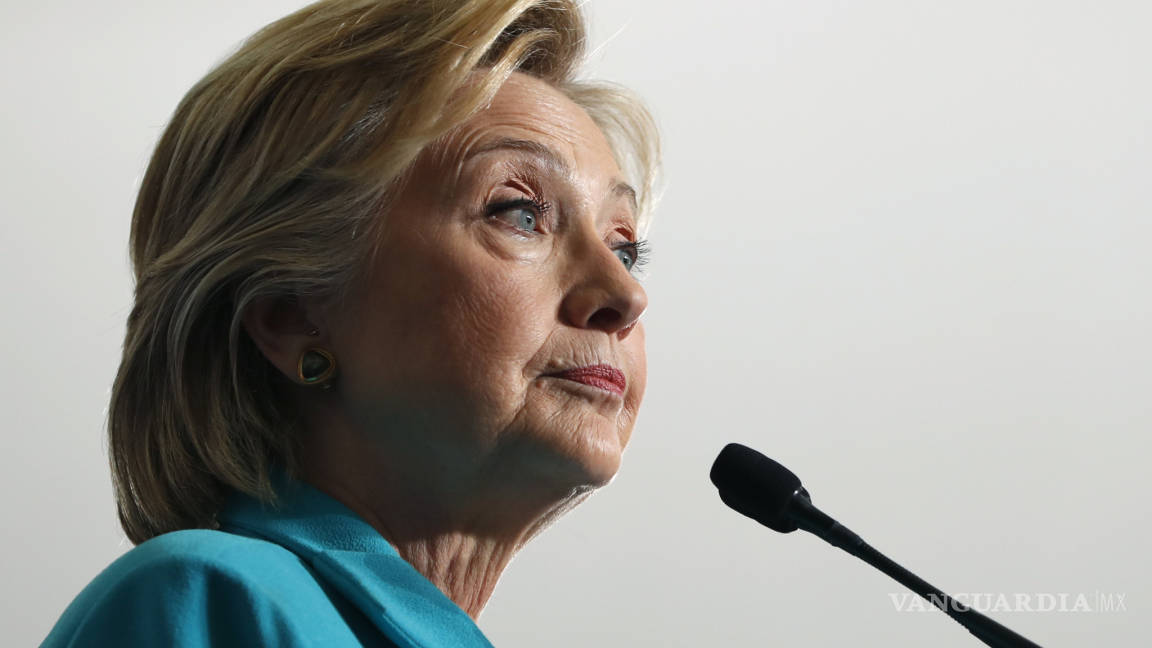 Viaje no compensa “un año de insultos”: postura de Hillary Clinton