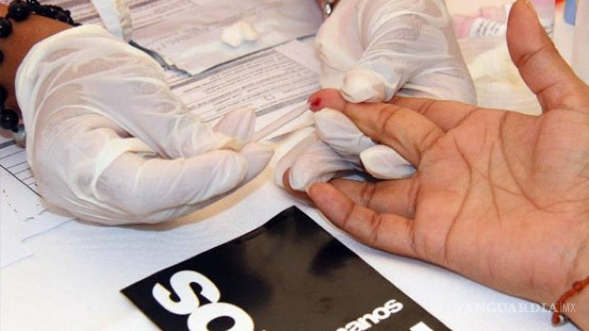 30 mil pacientes con VIH sufren desabasto de cinco medicamentos