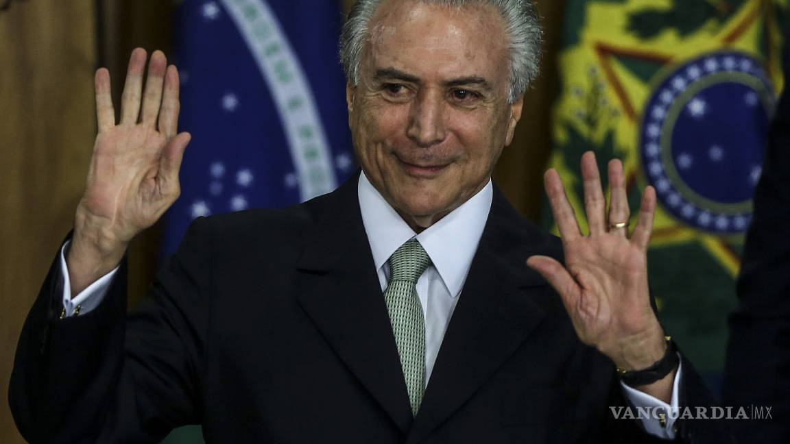 Michel Temer forma gabinete para calmar mercados; pide respeto por Rousseff