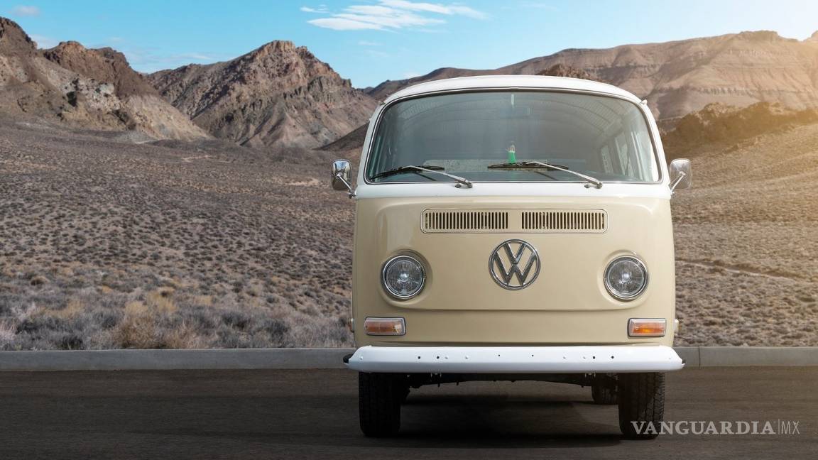 $!Primero fue un Vocho eléctrico, ahora lanzan una Combi de Volkswagen 'de pila'