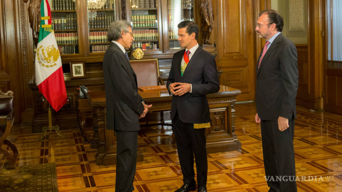 Es prioridad abrirse al mundo, afirma Peña Nieto