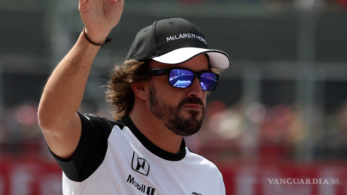 Alonso abandona tras la primera vuelta por una avería eléctrica