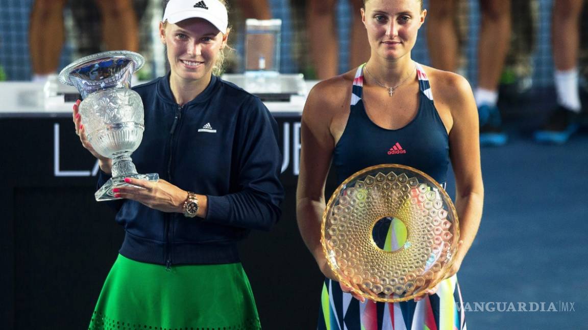 $!Wozniacki vence a Mladenovic y se corona en Hong Kong