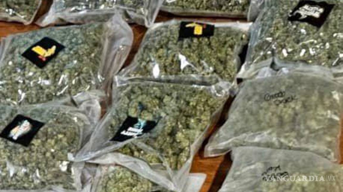 $!Lo asegurado fueron ocho kilogramos de marihuana; láminas de LSD y hongos alucinógenos.