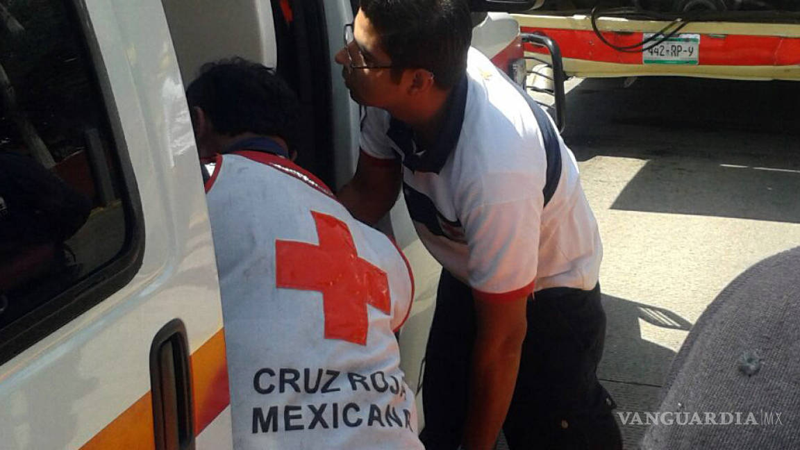 Choque entre unidades de personal deja 28 lesionados en La Angostura