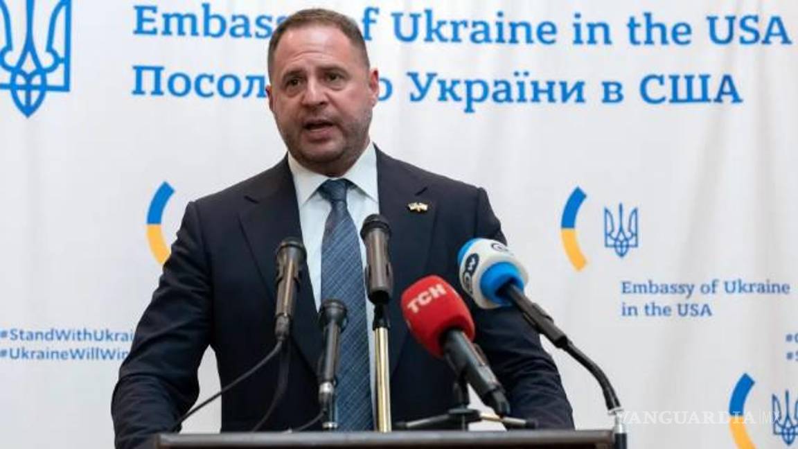 Asesor de Zelensky llama a Trump como ‘el único líder’ que puede poner fin a la invasión de Rusia