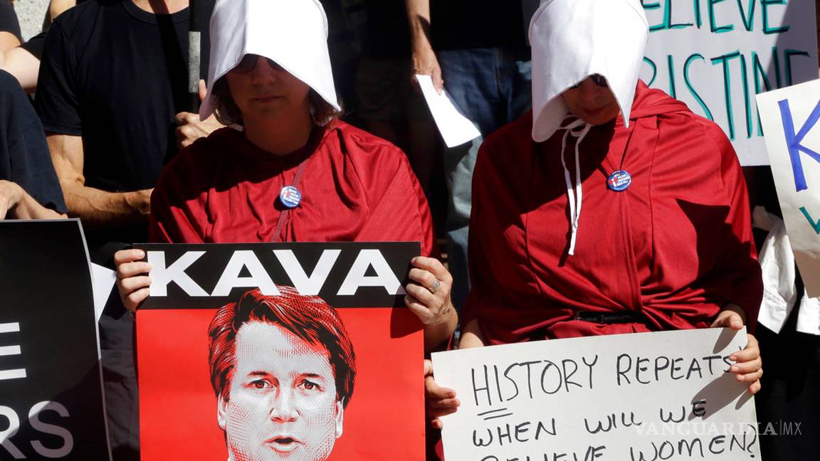 $!FBI habla con compañeros de clase de Kavanaugh