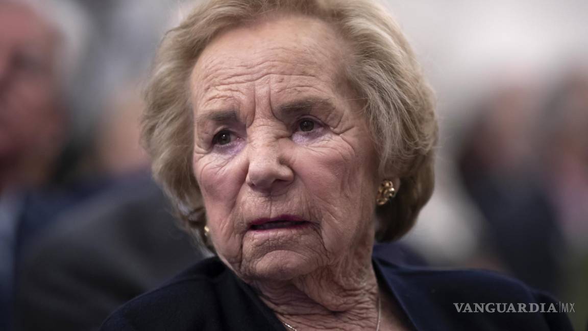 $!En una breve declaración publicada en Twitter por su hija, la abogada y activista Kerry Kennedy, Ethel Kennedy dijo sin rodeos el martes 7 de septiembre de 2021 que el asesino de su esposo, Sirhan Sirhan, “no debería ser puesto en libertad condicional”. AP/J. Scott Applewhite