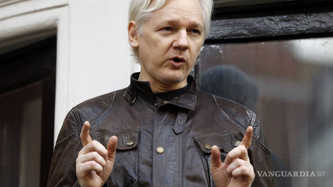 Assange dice que Trump le ofreció el indulto a cambio de un favor