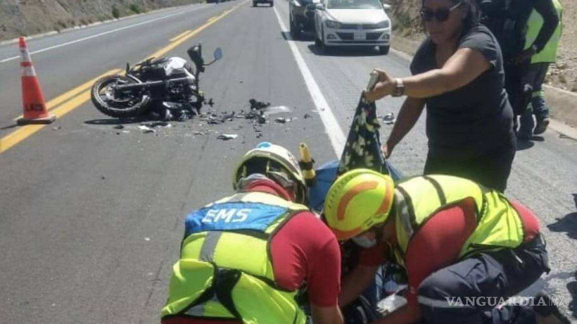 Motociclistas de Saltillo resultan lesionados tras choque