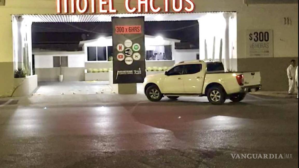 Revelan causa de muerte de joven hallada con huellas de violencia en motel de Torreón