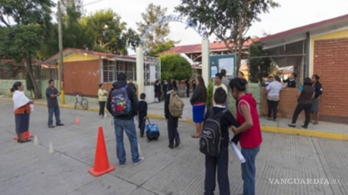 Parejas LGTBI+ no pueden inscribir a sus hijos a escuelas públicas de Nuevo León