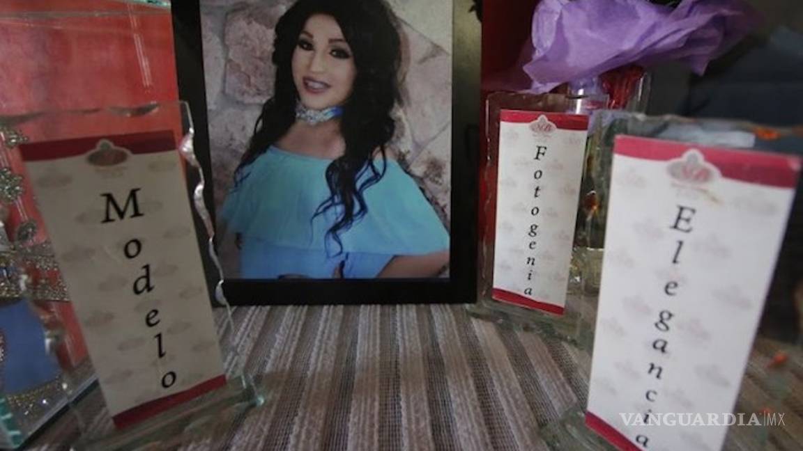 $!Le dan 4 balazos en la cabeza y tiran a un canal a reina de belleza transexual en Culiacán