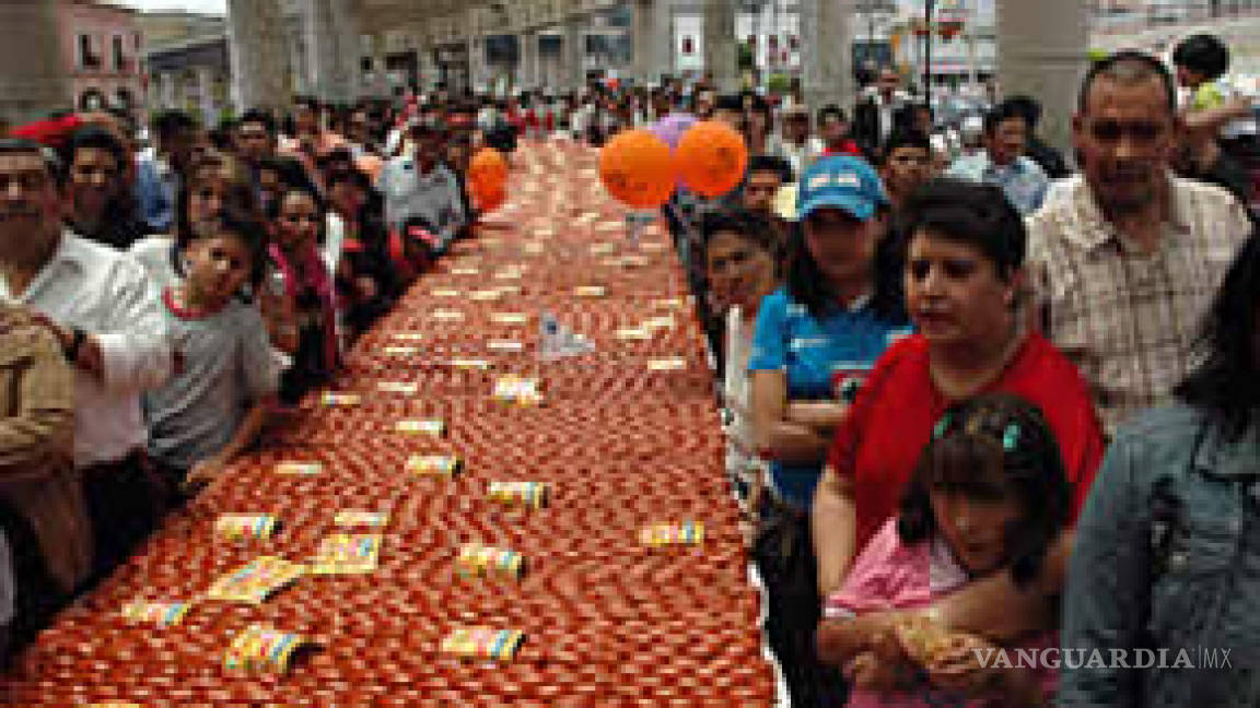 Toluca rompe récord Guinness de chorizo