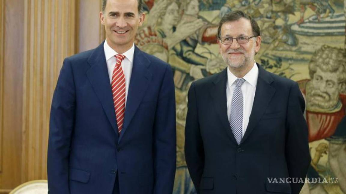 Líderes de partidos rechazan formar gobierno con Rajoy