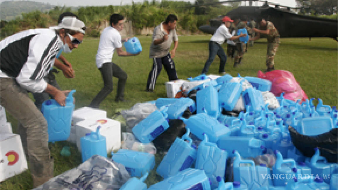 Recibe El Salvador ayuda humanitaria mexicana