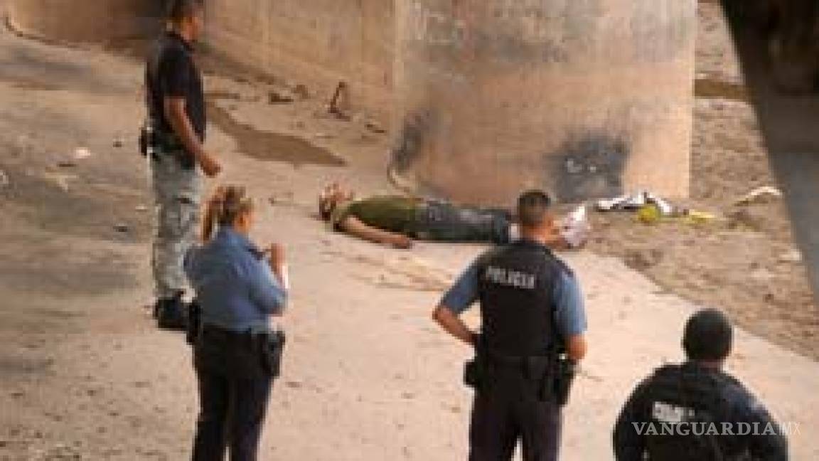 Menor baleado en Juárez era 'pollero': EU