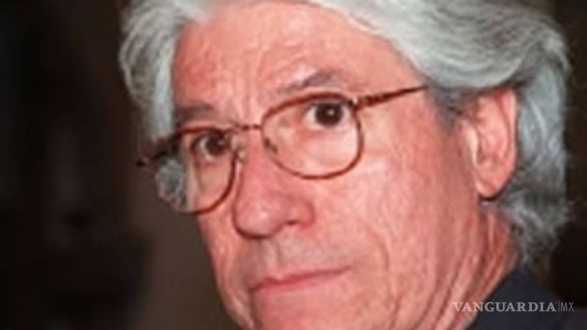 Ultimos de Alejandro Aura, en libro