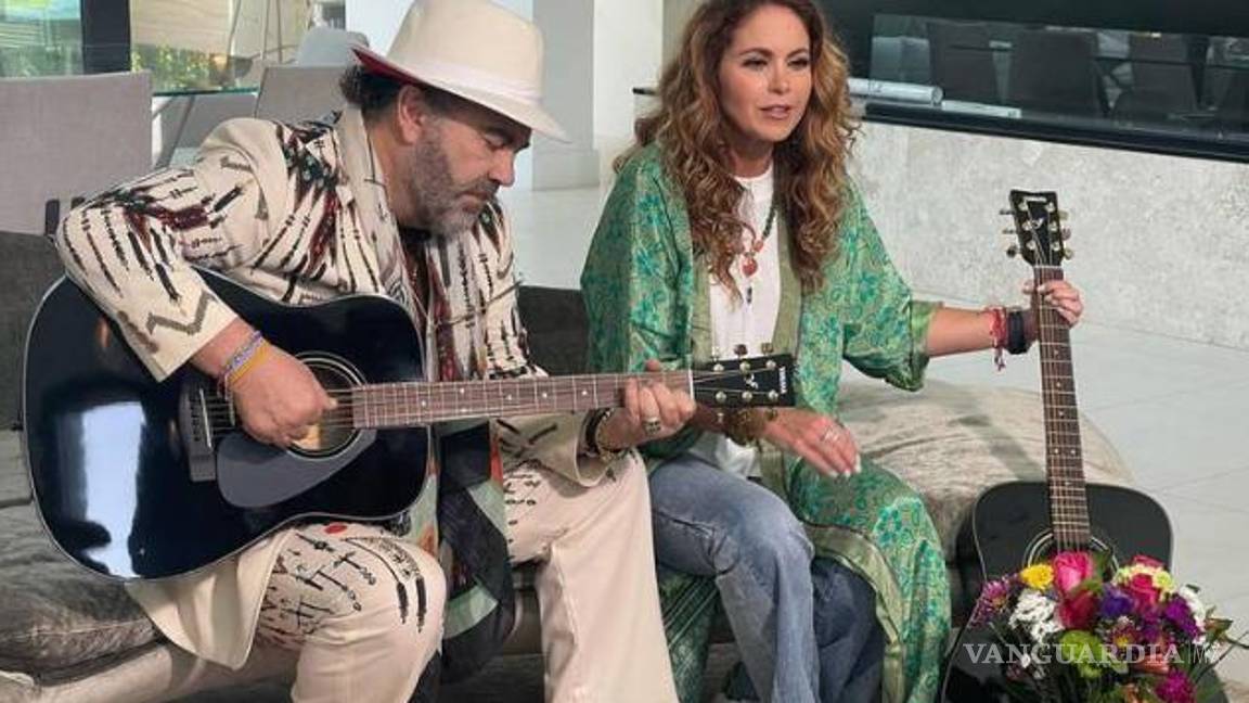 $!Estos son los extraños zapatos de Mijares con forma de ‘pezuña’, y con valor de ¡23 mil pesos!