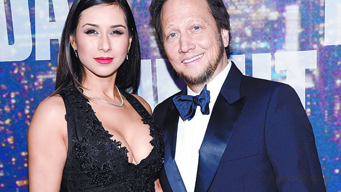 Rob Schneider no defiende a los mexicanos por publicidad