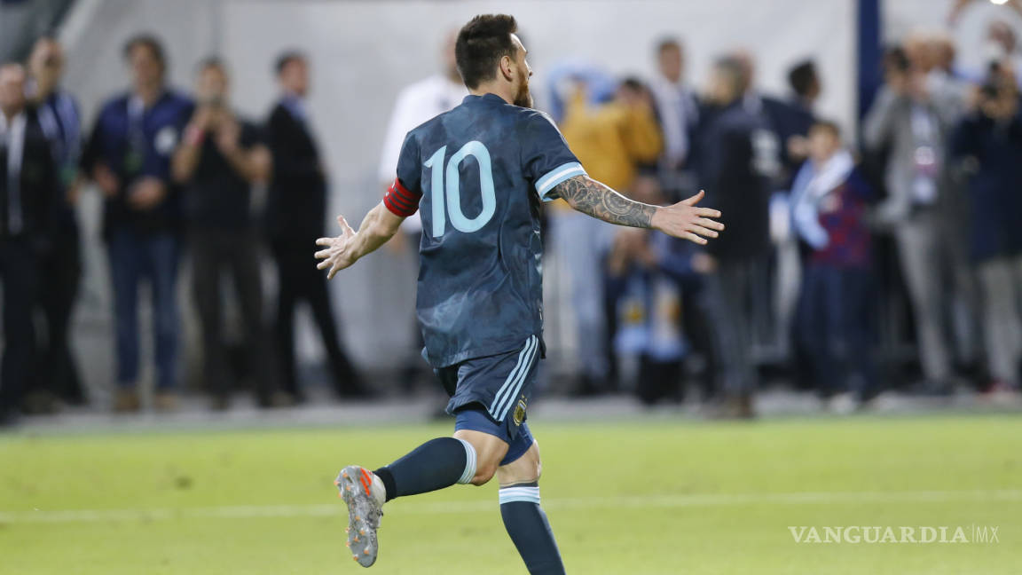 Messi anotó su gol 70 y le da el empate a Argentina
