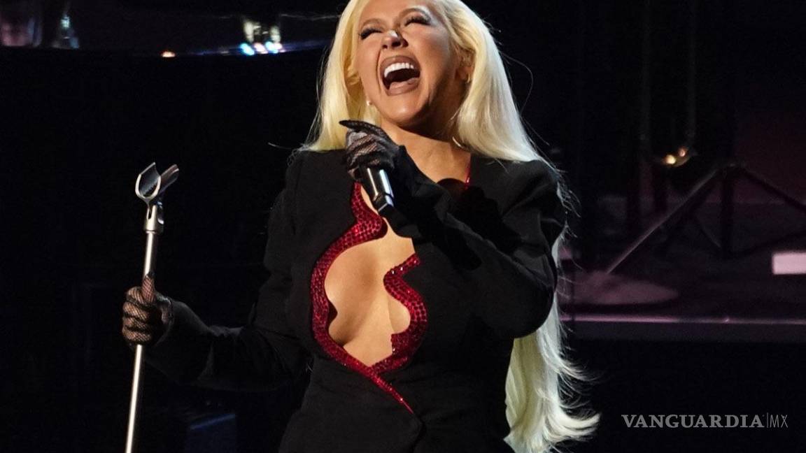 “La fuerza” de Christina Aguilera, es el primer disco en español en dos décadas