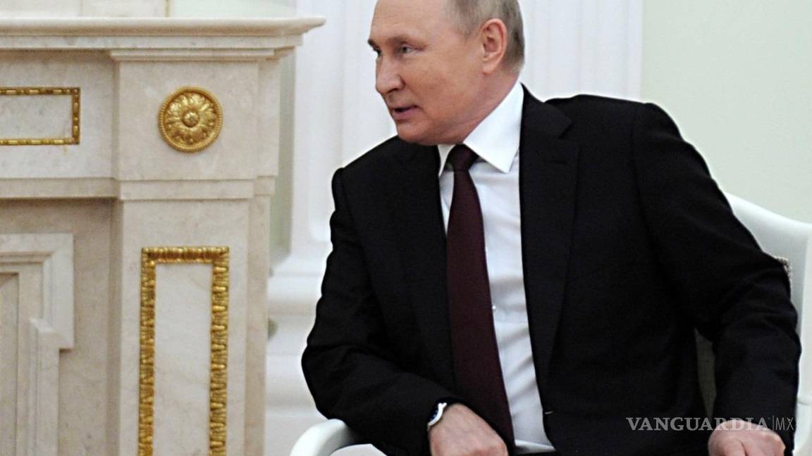 Putin, presidente de Rusia, se pone la vacuna de refuerzo Sputnik Light