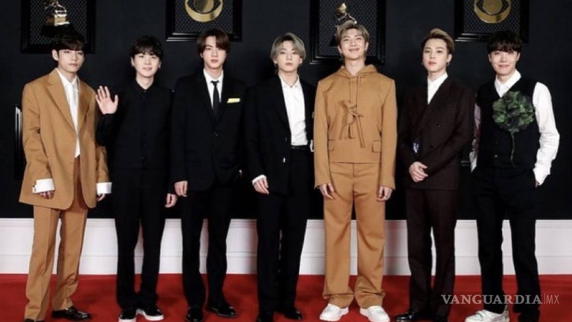 $!¿De vuelta a la normalidad? En los Grammy los artistas se animan a salir a la Alfombra Roja