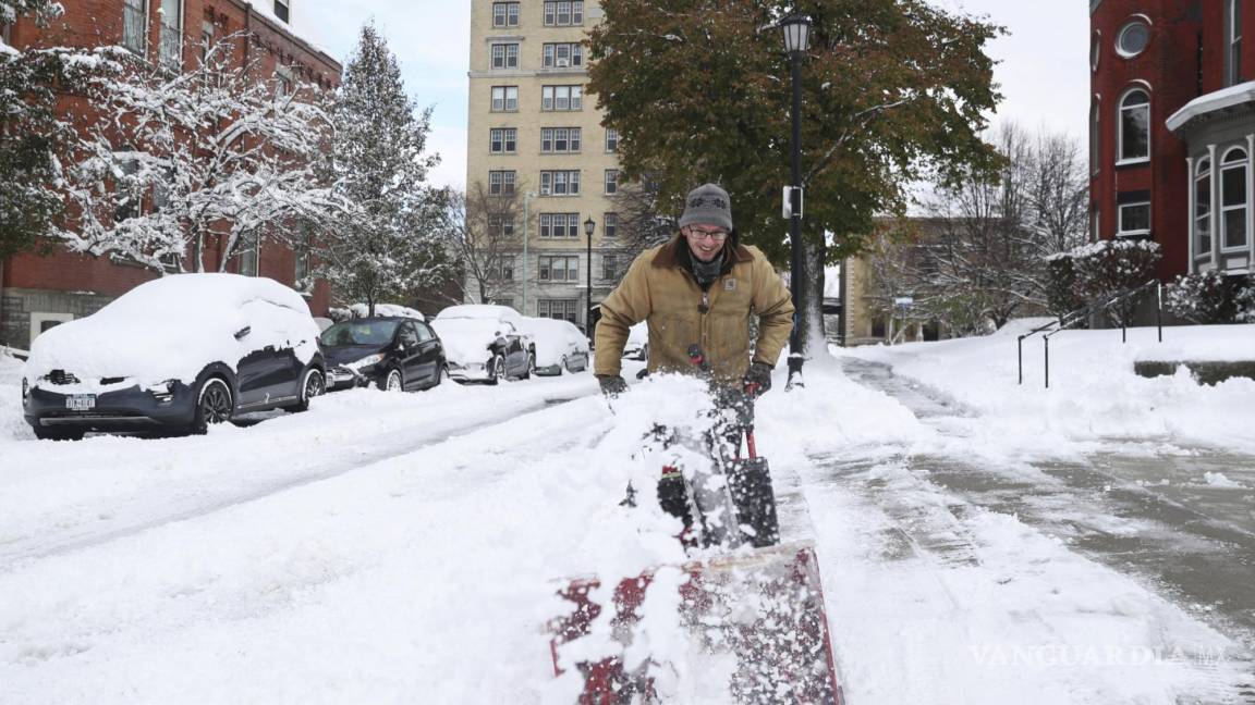 Declara NY estado de emergencia por nevada