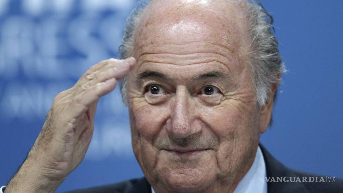Blatter califica a Infantino como “un digno sucesor”