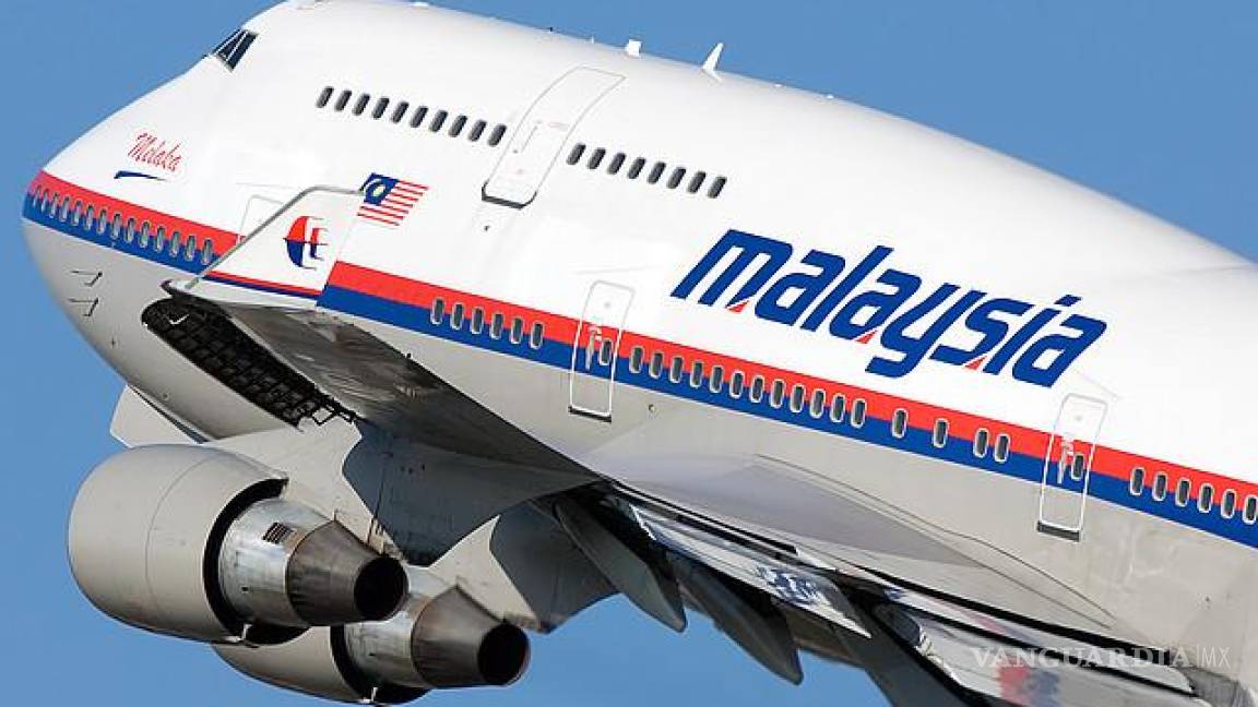 Suspenden la búsqueda del avión de Malaysia Airlines desaparecido 2014
