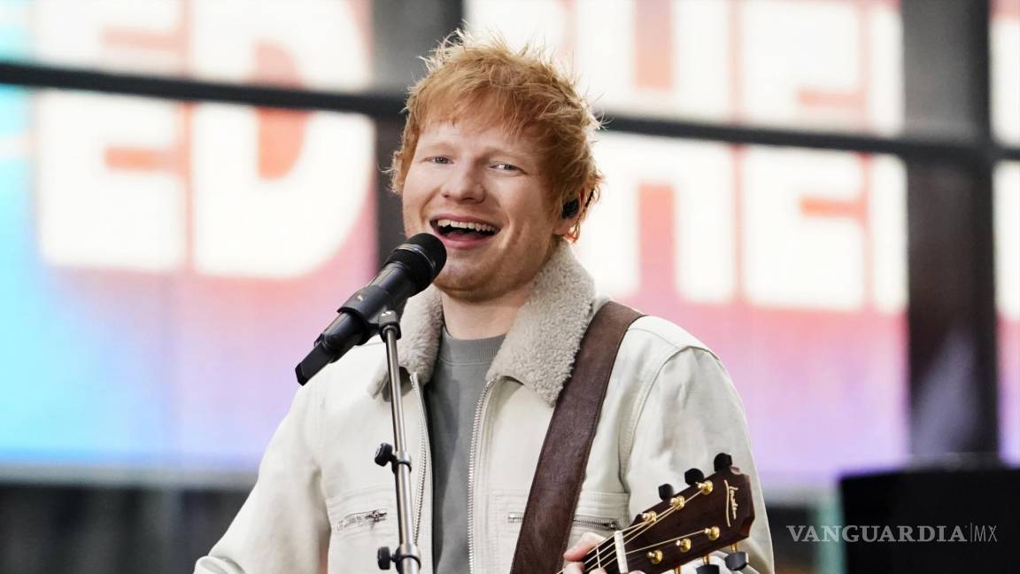 $!Ed Sheeran se presenta en el programa “Today” de NBC en Nueva York el 9 de diciembre de 2021.