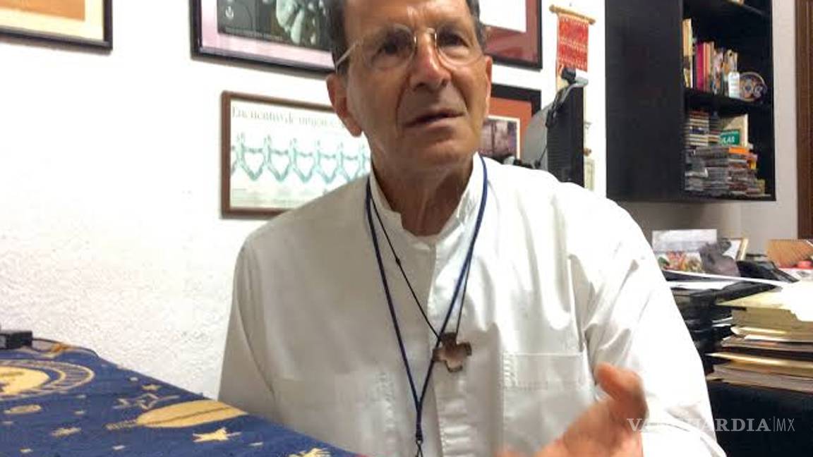 $!Migración enfrenta a los sacerdotes Pedro Pantoja y Alejandro Solalinde; esperan que a Saltillo lleguen 500 en los próximos días