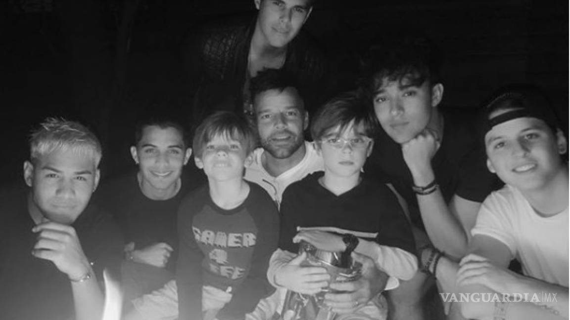 Salen a la luz imágenes de la madre de los hijos de Ricky Martin
