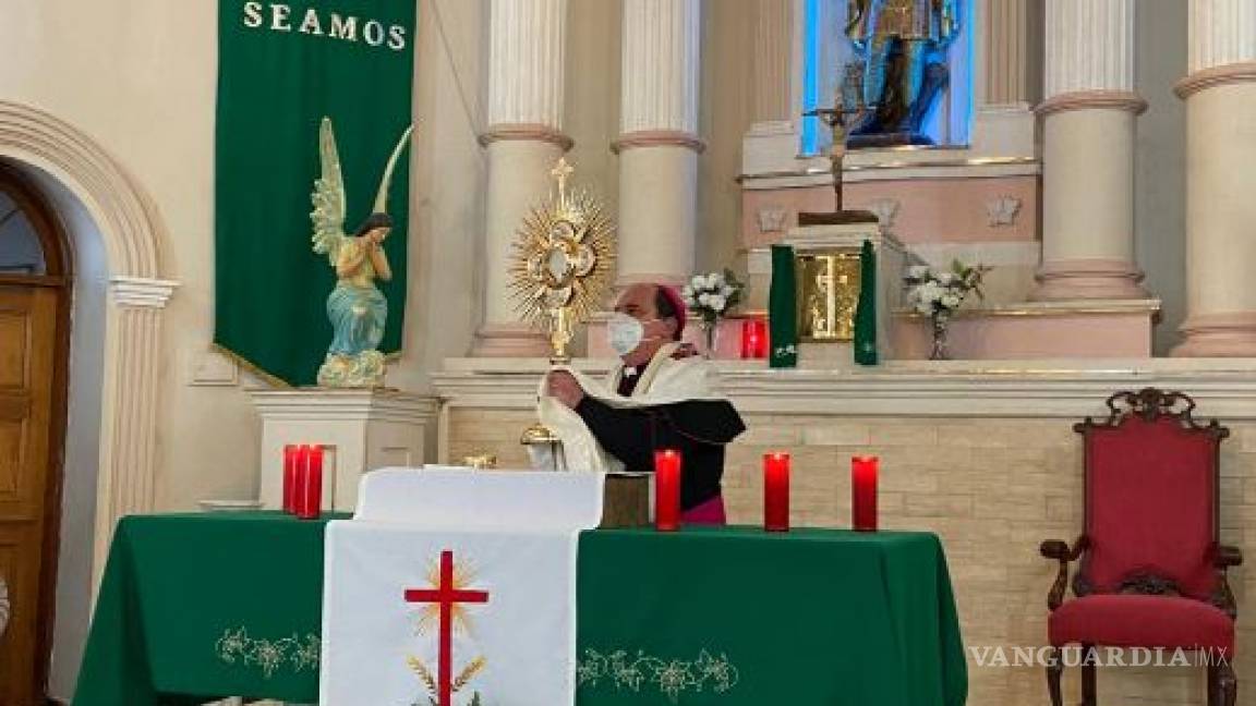 Hilario González llega a la catedral y asume oficialmente como obispo de la Diócesis de Saltillo (en Vivo)