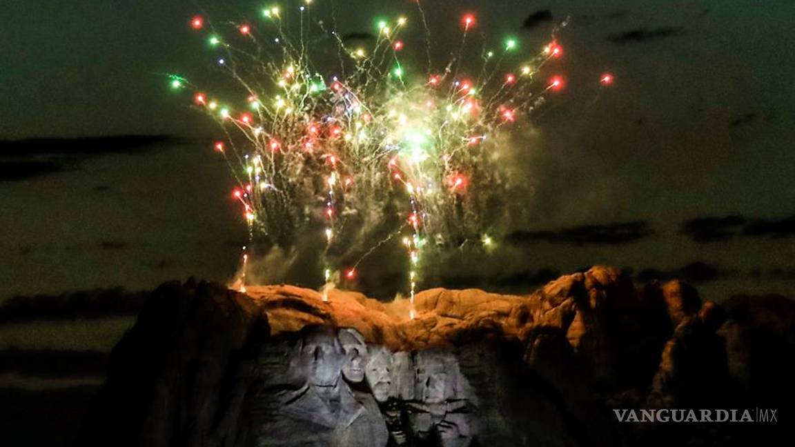 $!Así celebra Donald Trump Trump los festejos del 4 de julio en el Monte Rushmore en plena crisis sanitaria por el COVID-19 en EU (fotos)