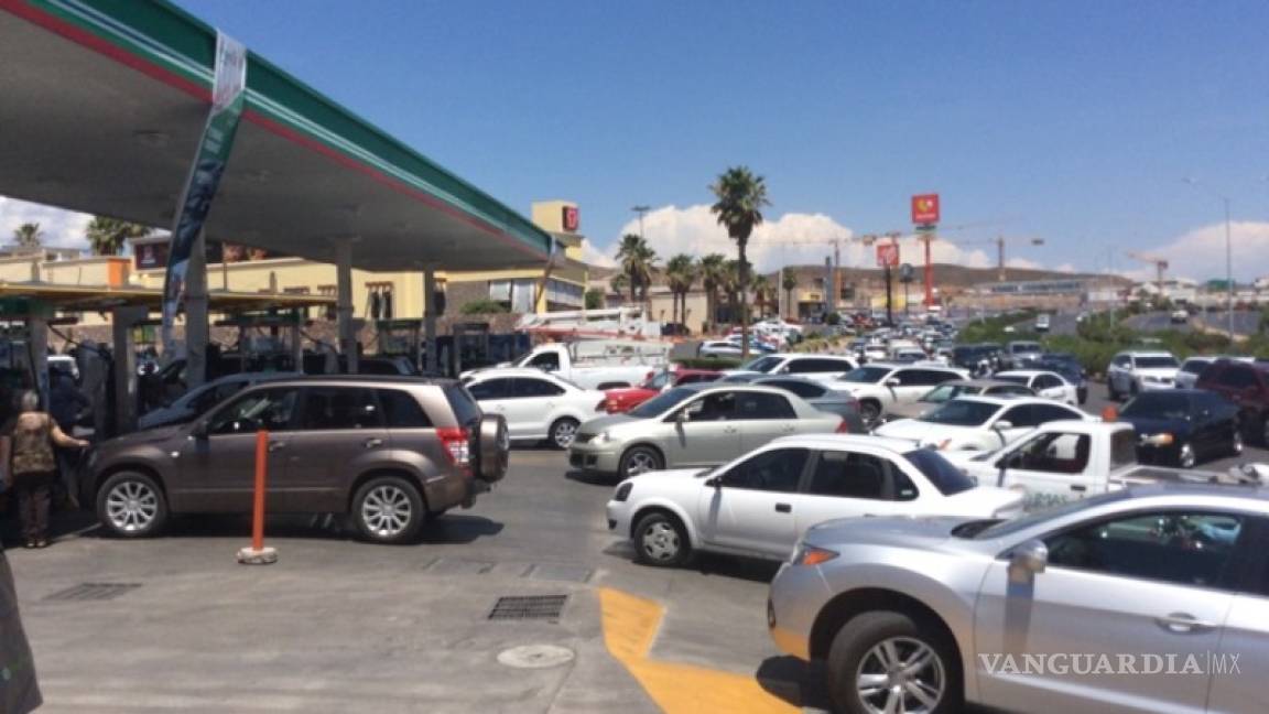 Falta de gasolina detona el caos en Chihuahua