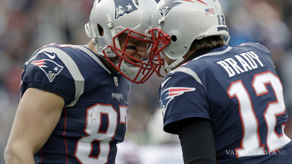 $!Rob Gronkwoski, considerado el mejor TE de todos los tiempos, anuncia su retiro de la NFL