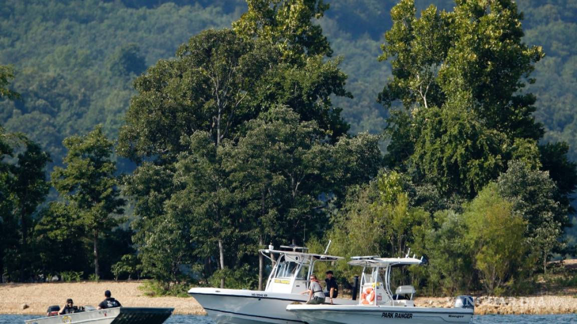 13 muertos al hundirse un barco turístico en Missouri